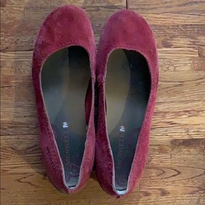 Merrell suede flats - US 7.5 womens